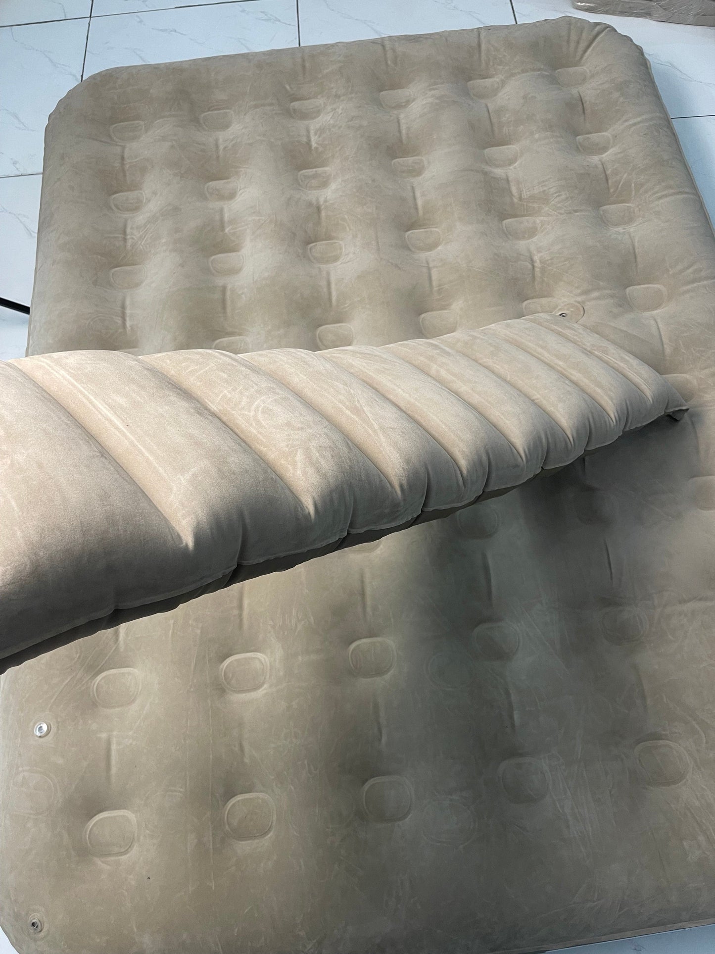 Twin Air Mattress with Built in Pump Raised