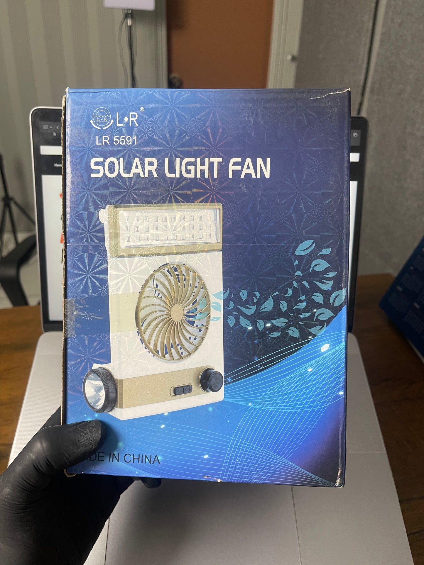 4-in-1 Solar-Powered LED Light and Fan System