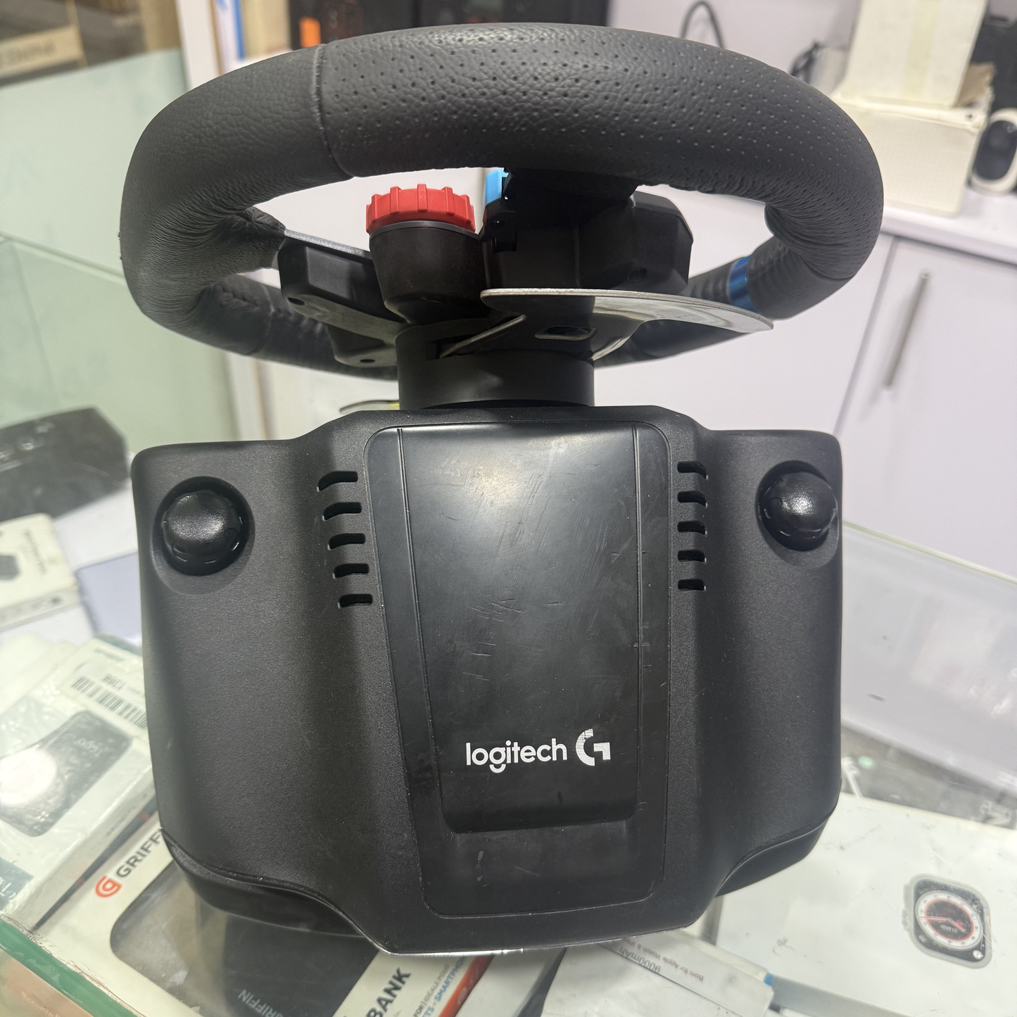 Logitech G29 Driving Force Racing Wheel