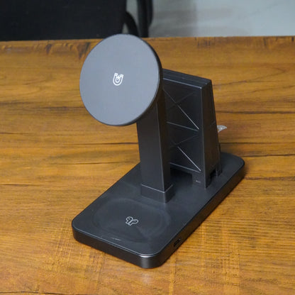 4-in-1 magnetic wireless charging stand