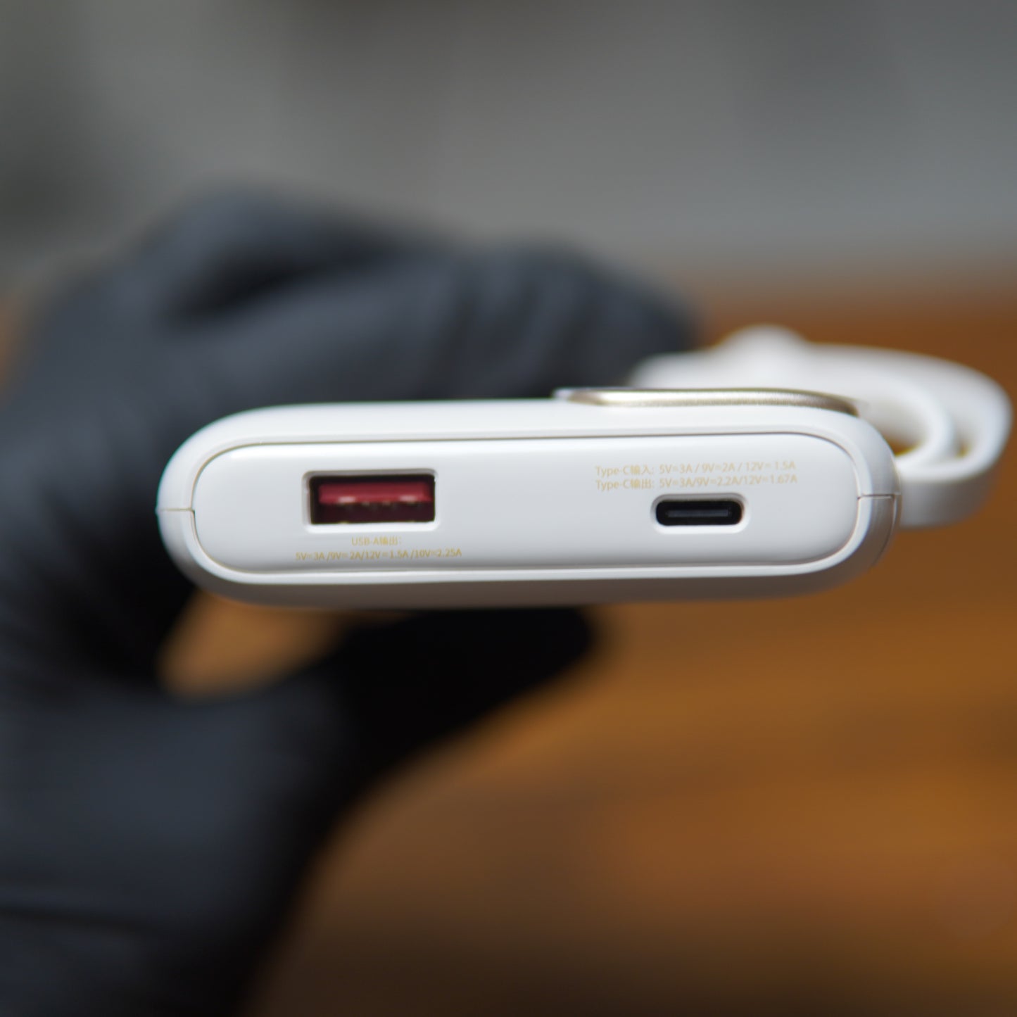 AISOLOVE 10000mAh Digital Display Power Bank