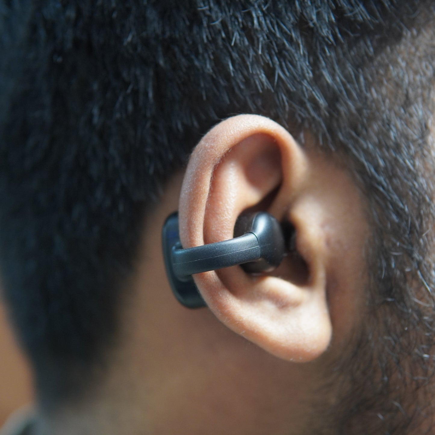 EAR CLIP Wireless Bluetooth Earbuds